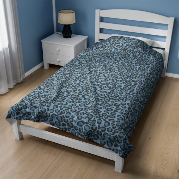 Blue Leopard Velveteen Plush Blanket