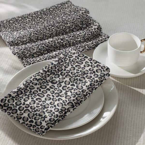 Snow Leopard Cloth Napkin Set