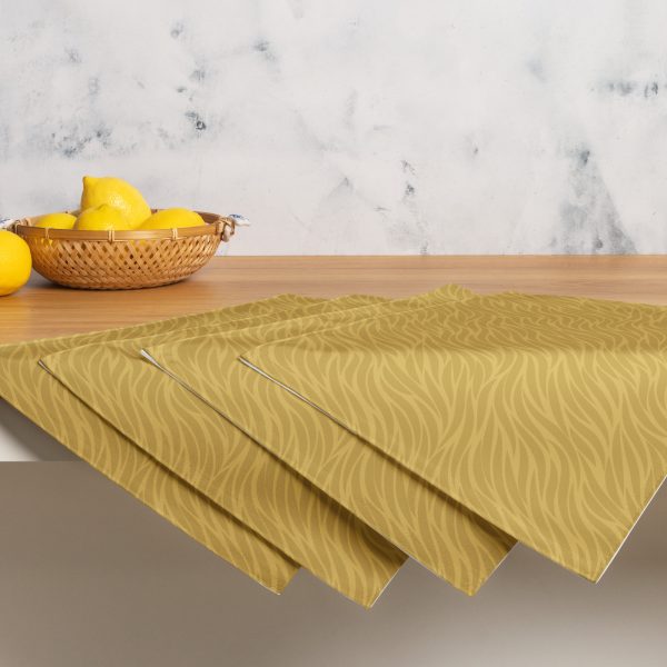 Spicy Mustard Waves Placemat Set